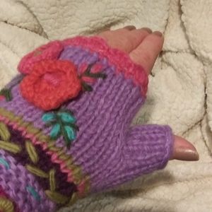 Turtle Fur Style mittens Wool